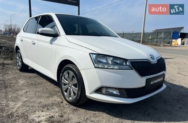 Хэтчбек Skoda Fabia 2019 в Киеве