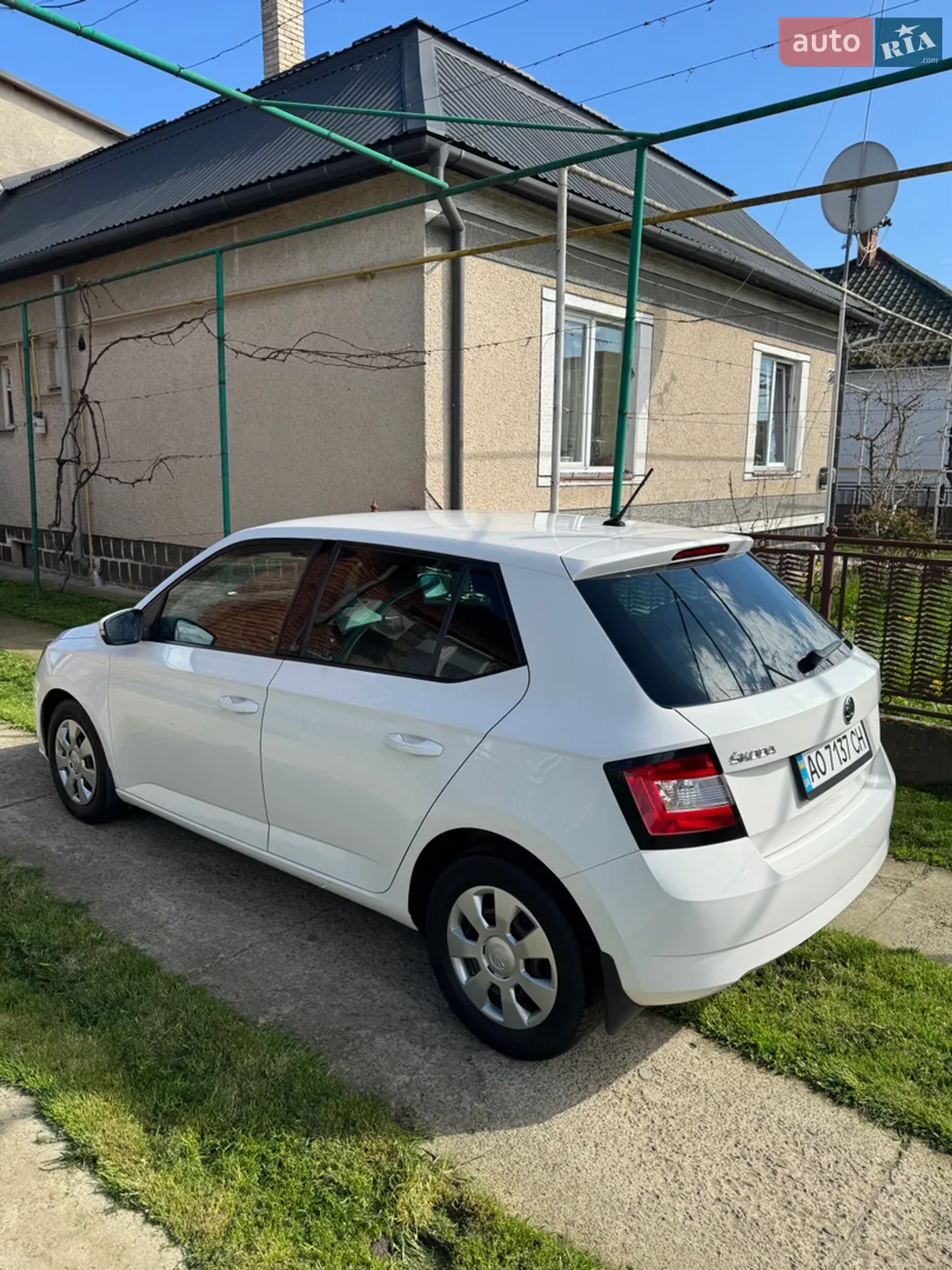 2015 Skoda Fabia - мініатюра 9