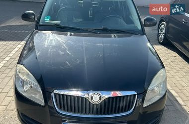 Універсал Skoda Fabia 2008 в Луцьку