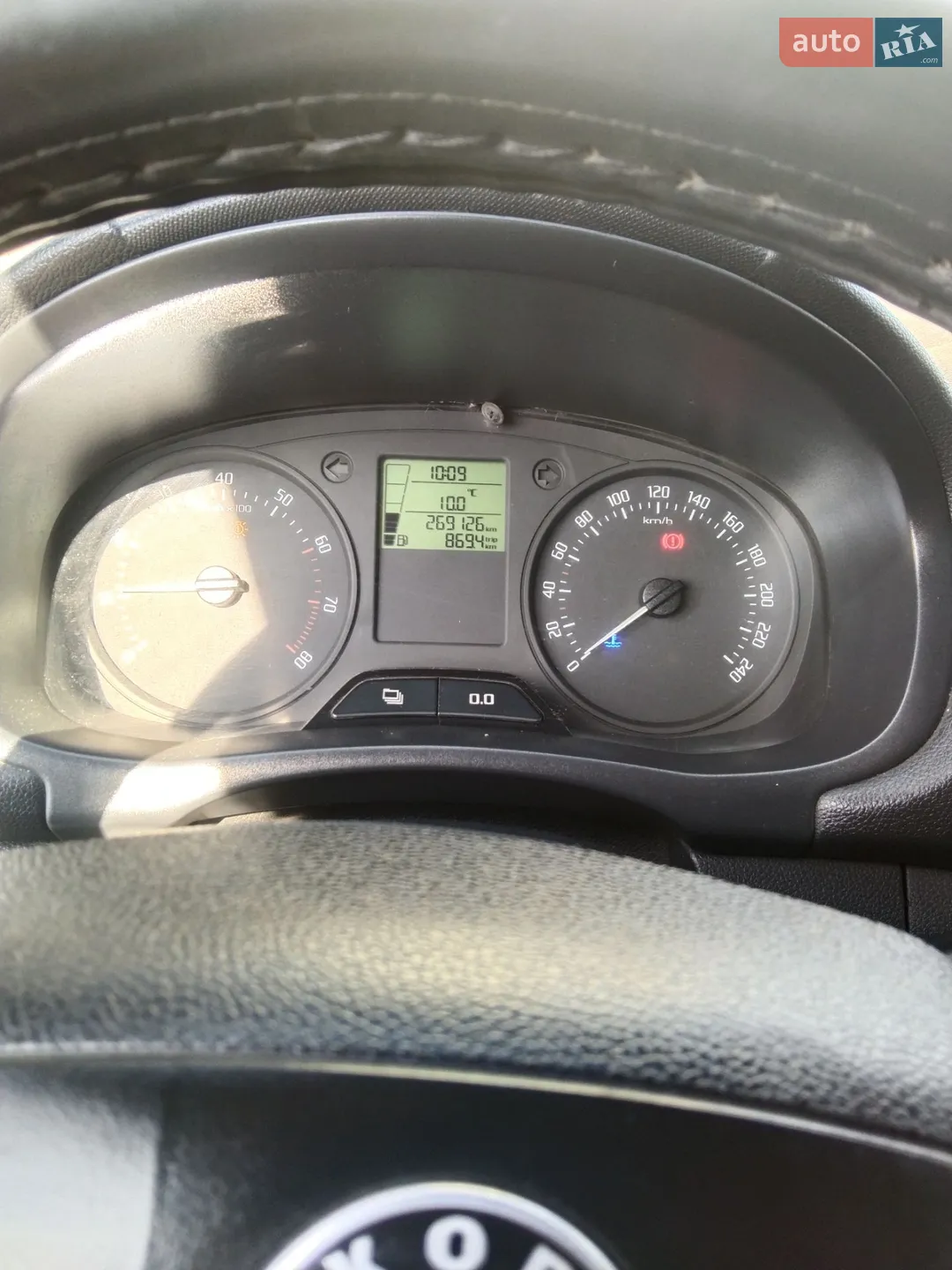 2010 Skoda Fabia - мініатюра 7