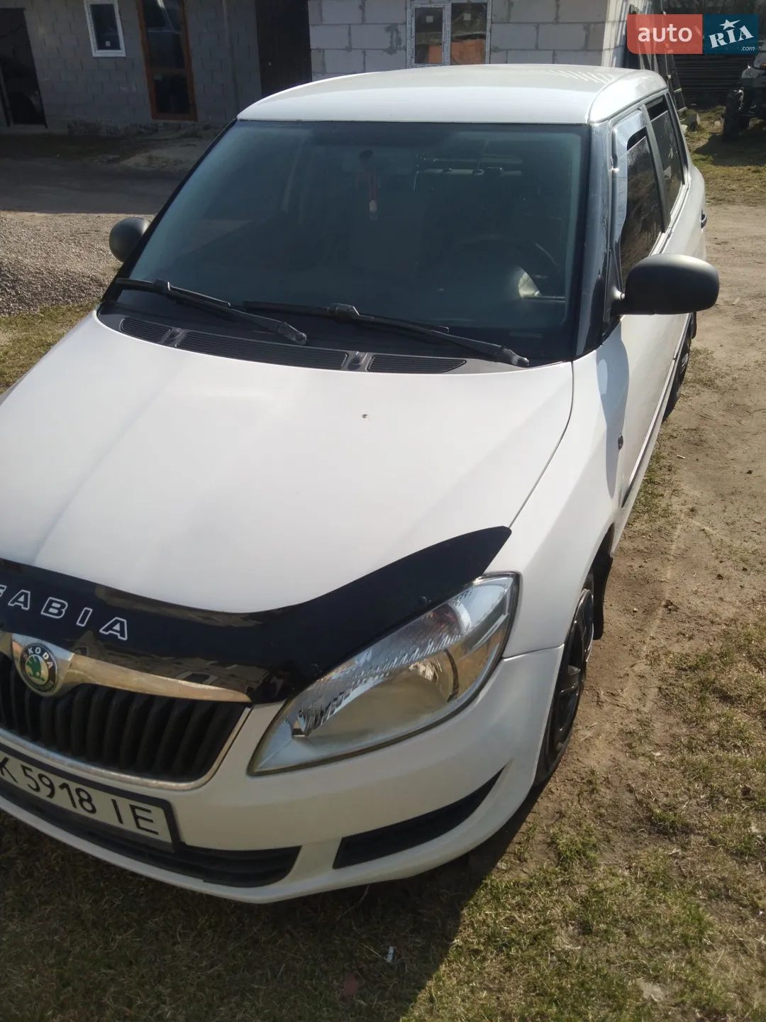 2010 Skoda Fabia - мініатюра 2