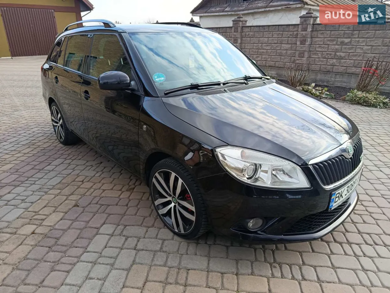 2010 Skoda Fabia - мініатюра 15