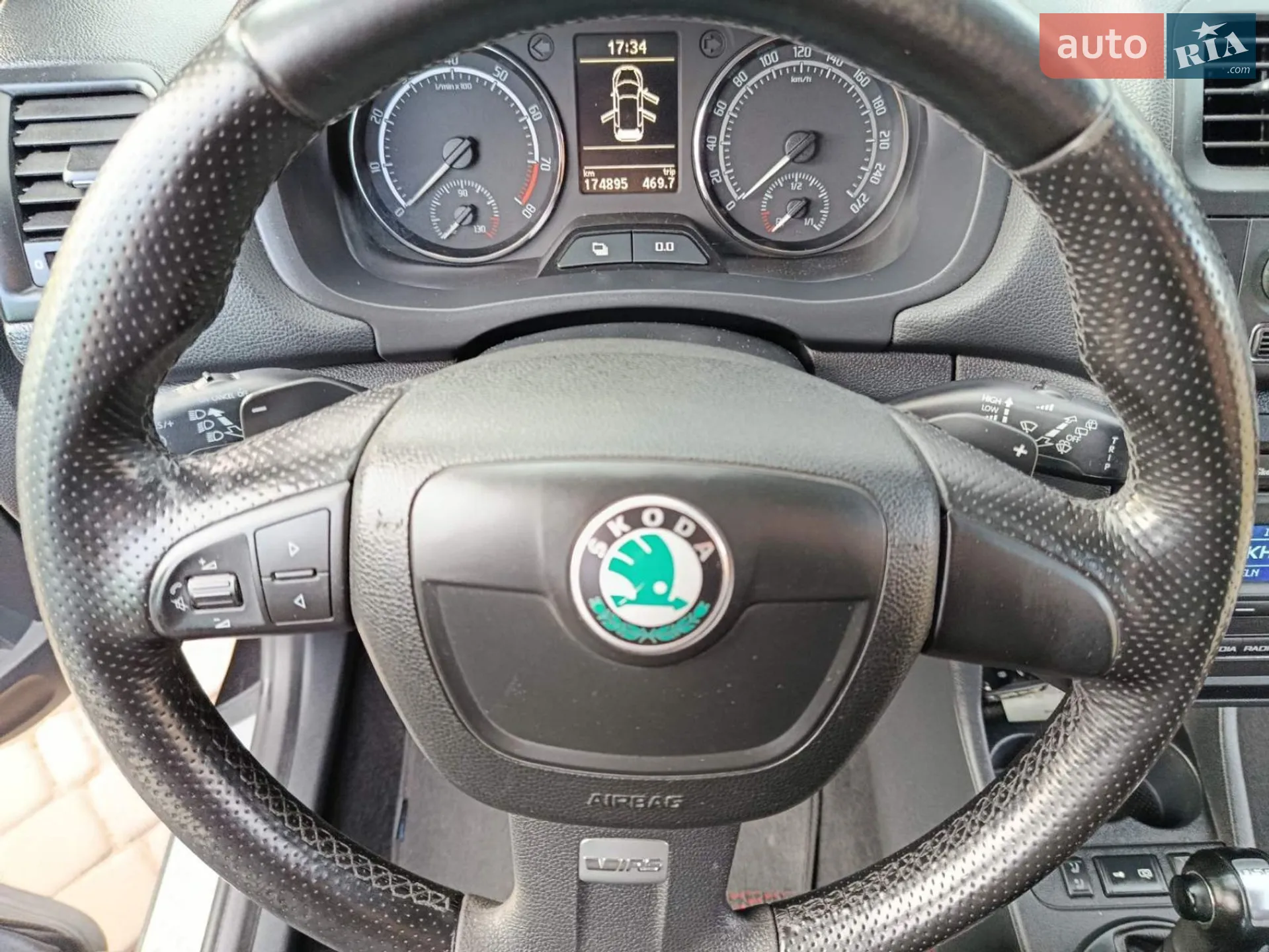 2010 Skoda Fabia - мініатюра 5