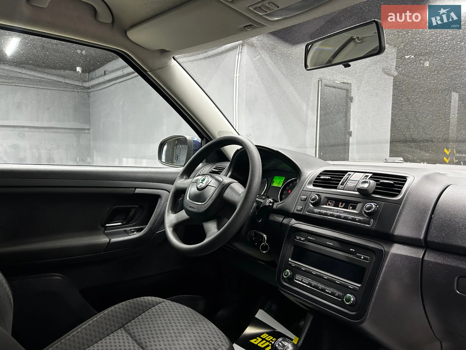 2010 Skoda Fabia - мініатюра 21