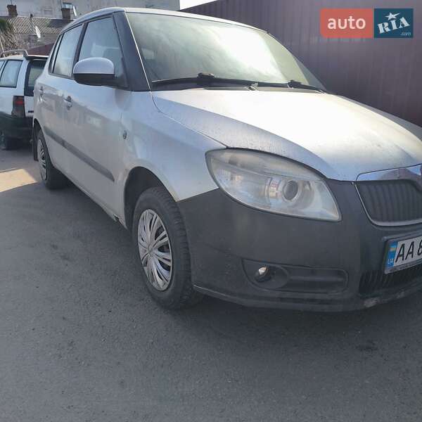 Хэтчбек Skoda Fabia 2009 в Житомире фото 2 Хэтчбек Skoda Fabia 2009 в Житомире