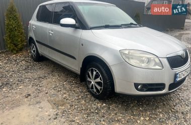Хетчбек Skoda Fabia 2008 в Рахові
