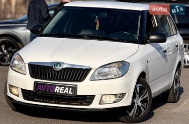 Универсал Skoda Fabia 2010 в Кривом Роге