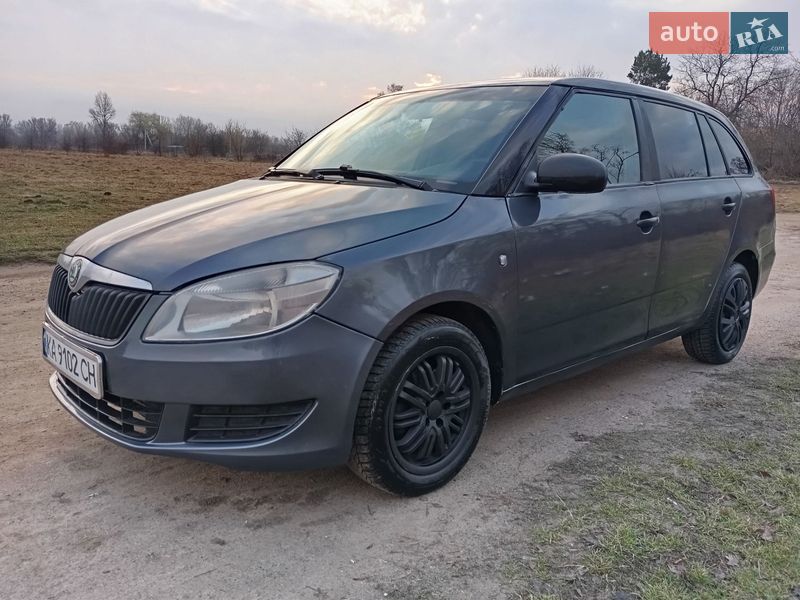 Skoda Fabia 2011