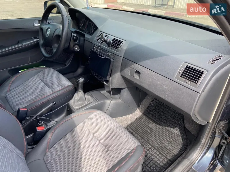 Skoda Fabia 2006 VIN TMBJC26Y464583159 фото оголошення 8 з 50