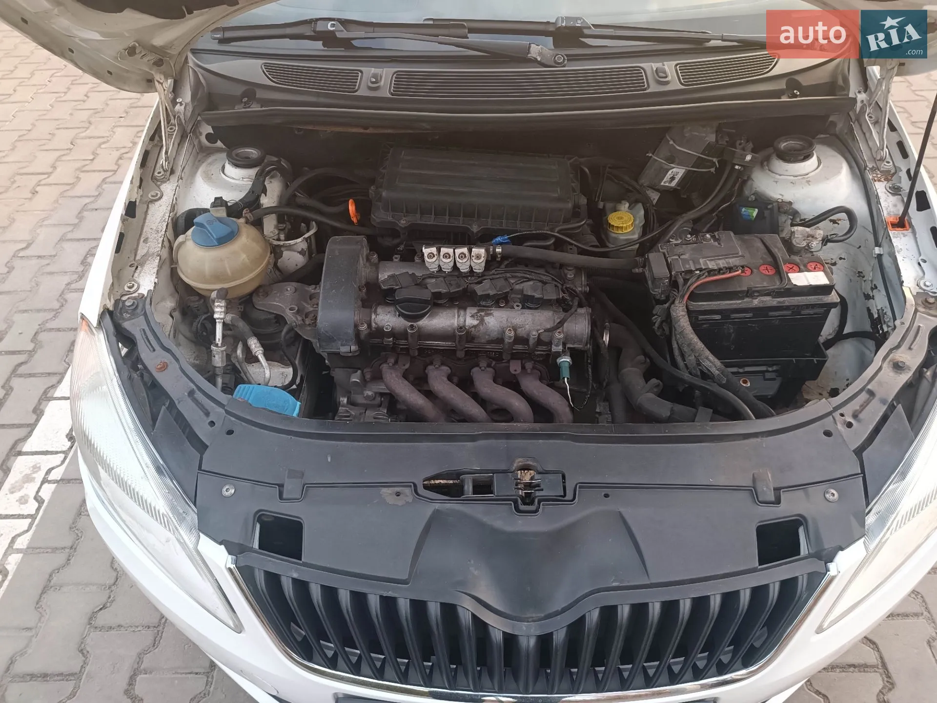 2011 Skoda Fabia - мініатюра 7