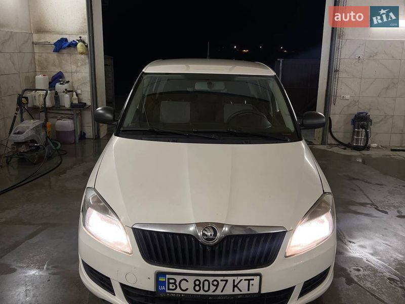 Хэтчбек Skoda Fabia 2013 в Брюховичах фото 6 Хэтчбек Skoda Fabia 2013 в Брюховичах