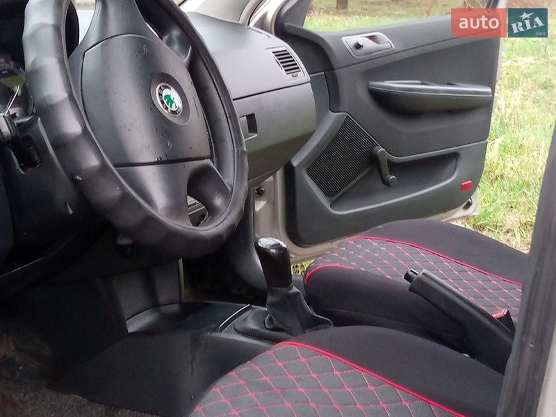 Седан Skoda Fabia 2006 в Хмельницком