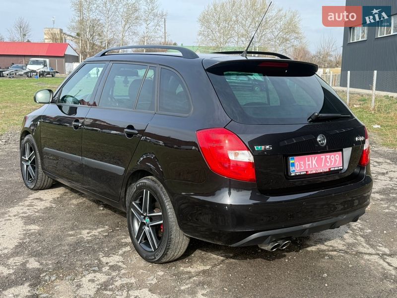 Універсал Skoda Fabia 2010 в Луцьку