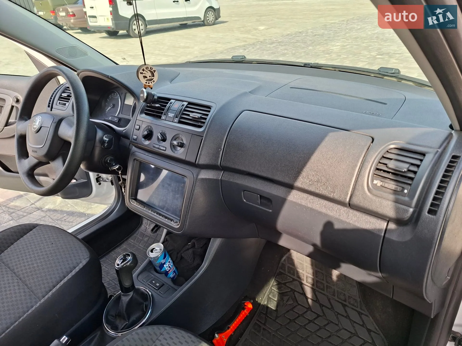 2012 Skoda Fabia - мініатюра 12