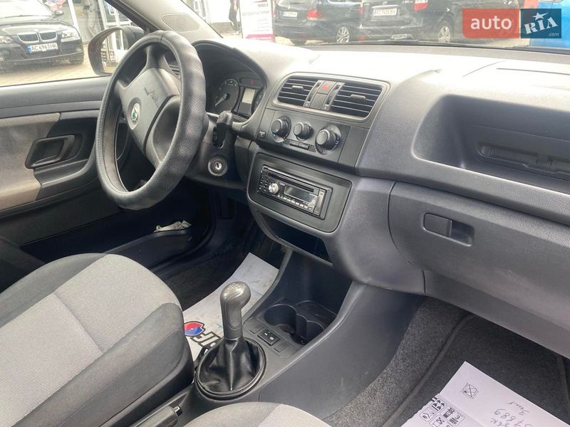 Універсал Skoda Fabia 2008 в Луцьку