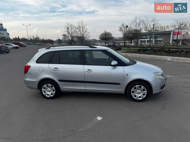 Универсал Skoda Fabia 2009 в Кривом Роге