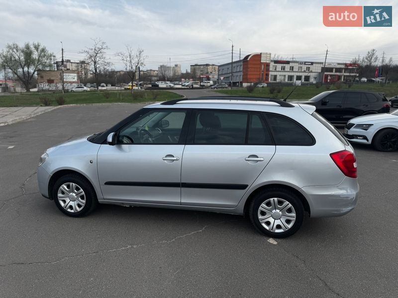Универсал Skoda Fabia 2009 в Кривом Роге
