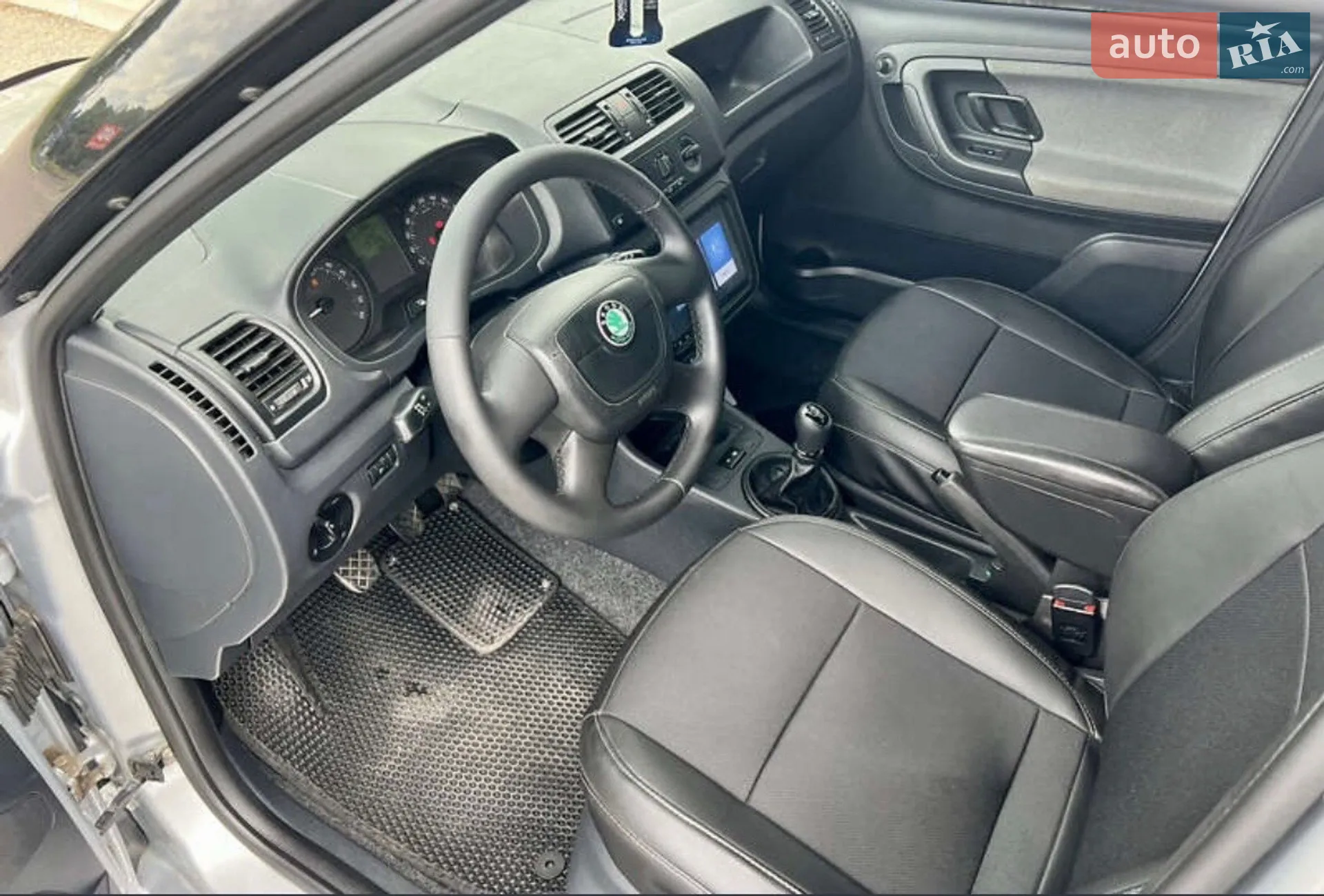 2012 Skoda Fabia - мініатюра 15