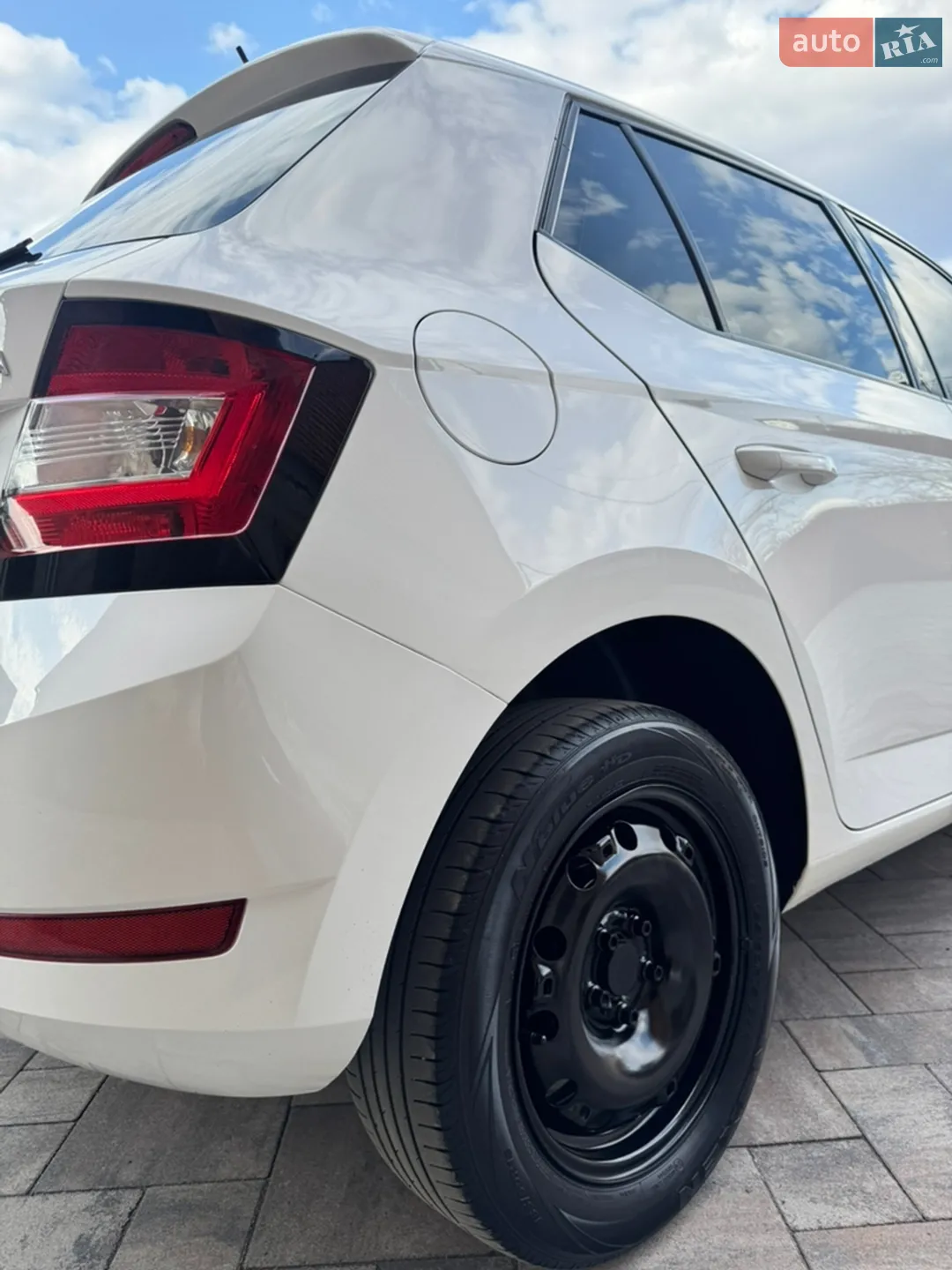 2019 Skoda Fabia - мініатюра 6