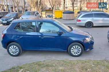 Хетчбек Skoda Fabia 2017 в Луцьку