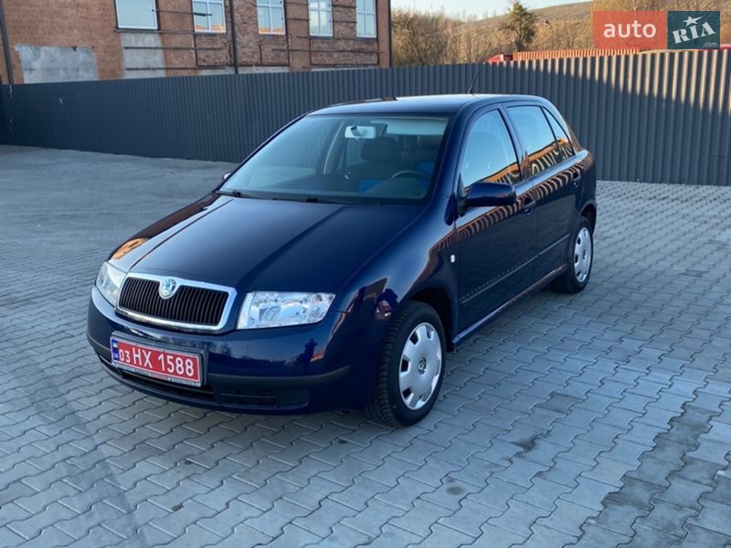Хетчбек Skoda Fabia 2003 в Нововолинську