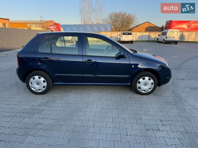 Хетчбек Skoda Fabia 2003 в Нововолинську
