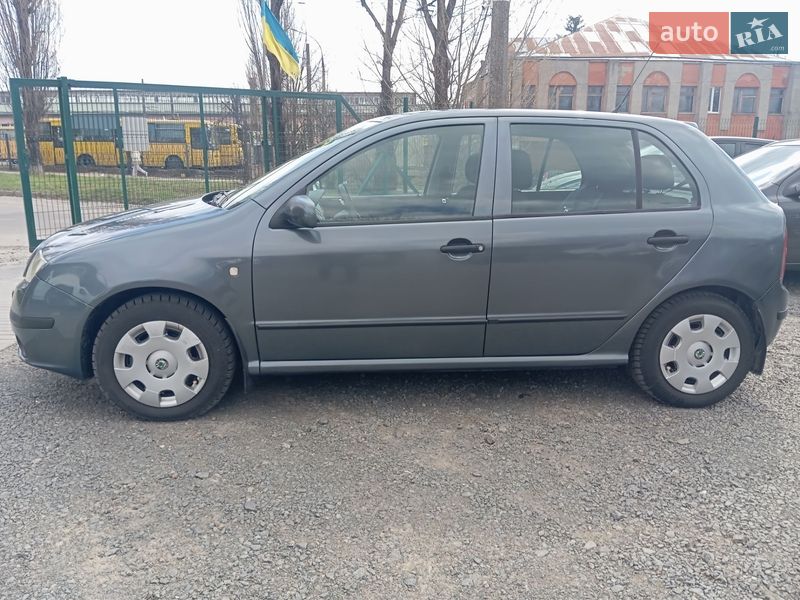 Хэтчбек Skoda Fabia 2005 в Хмельницком