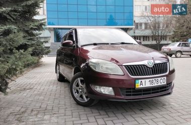 Хэтчбек Skoda Fabia 2011 в Запорожье