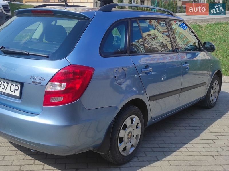 Універсал Skoda Fabia 2009 в Хмельницькому