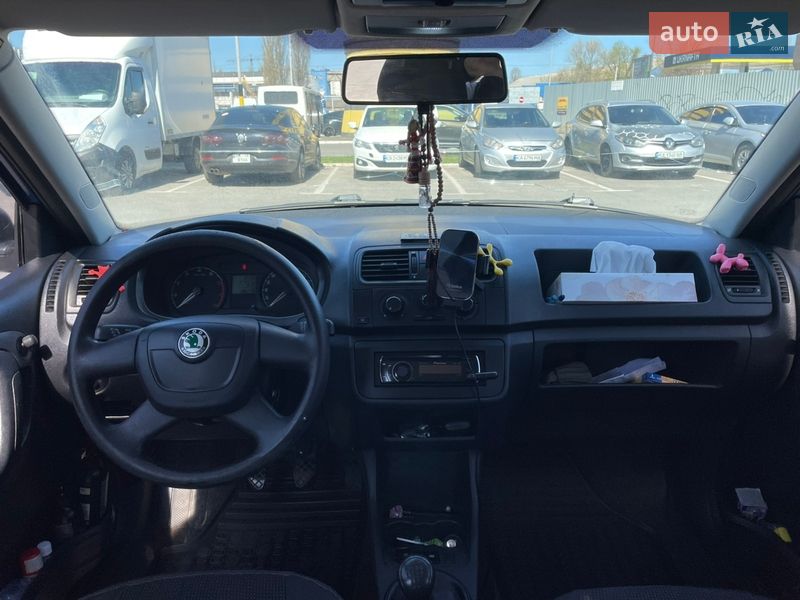Універсал Skoda Fabia 2010 в Києві