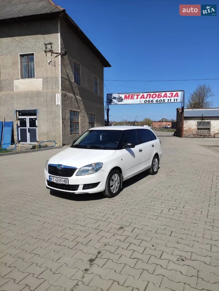2010 Skoda Fabia - мініатюра 14
