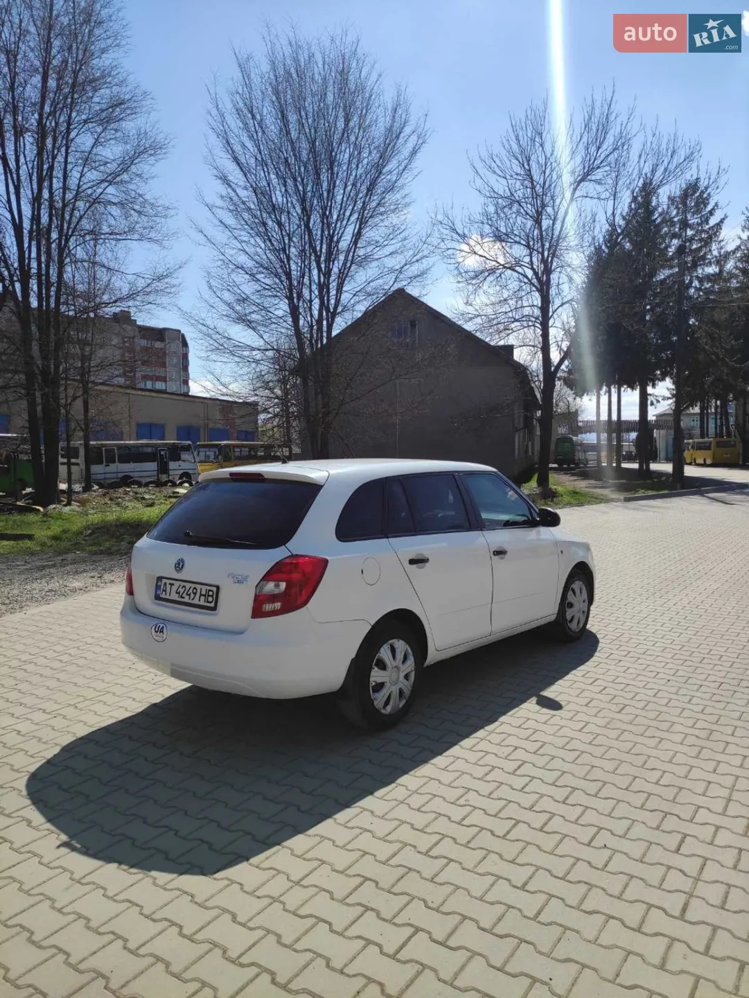 2010 Skoda Fabia - мініатюра 3