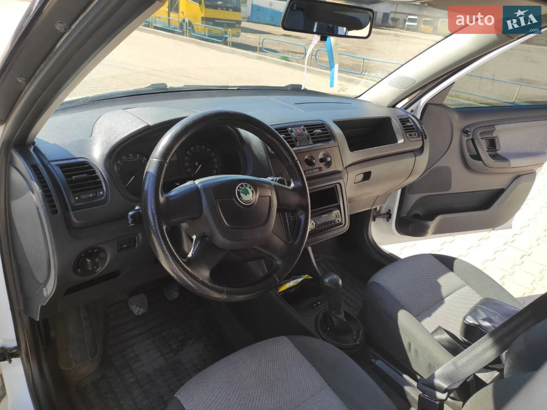 2010 Skoda Fabia - мініатюра 14