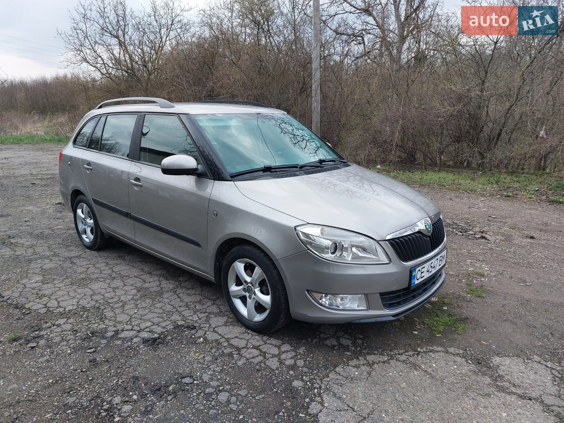 2010 Skoda Fabia - мініатюра 15