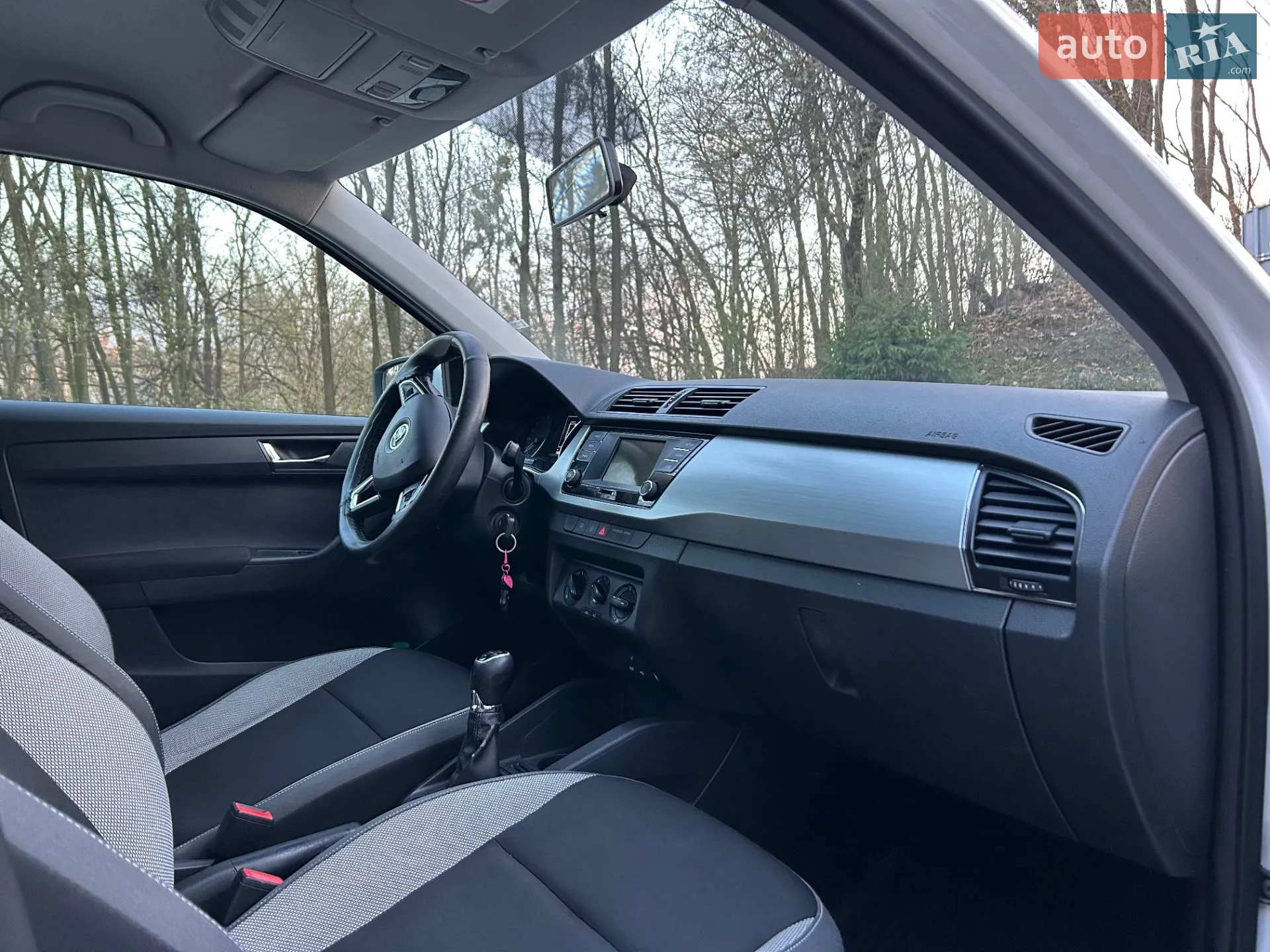 2015 Skoda Fabia - мініатюра 7