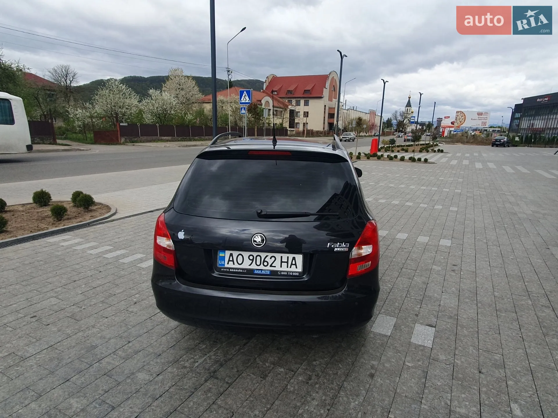 2010 Skoda Fabia - мініатюра 5