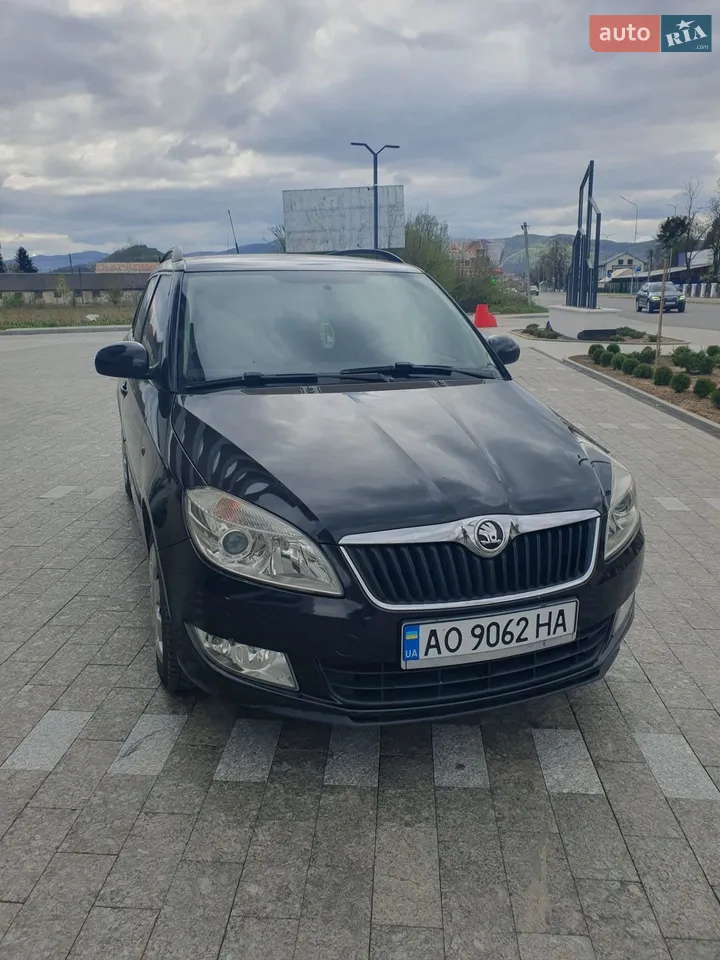 2010 Skoda Fabia - мініатюра 25