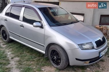 Седан Skoda Fabia 2002 в Рахові