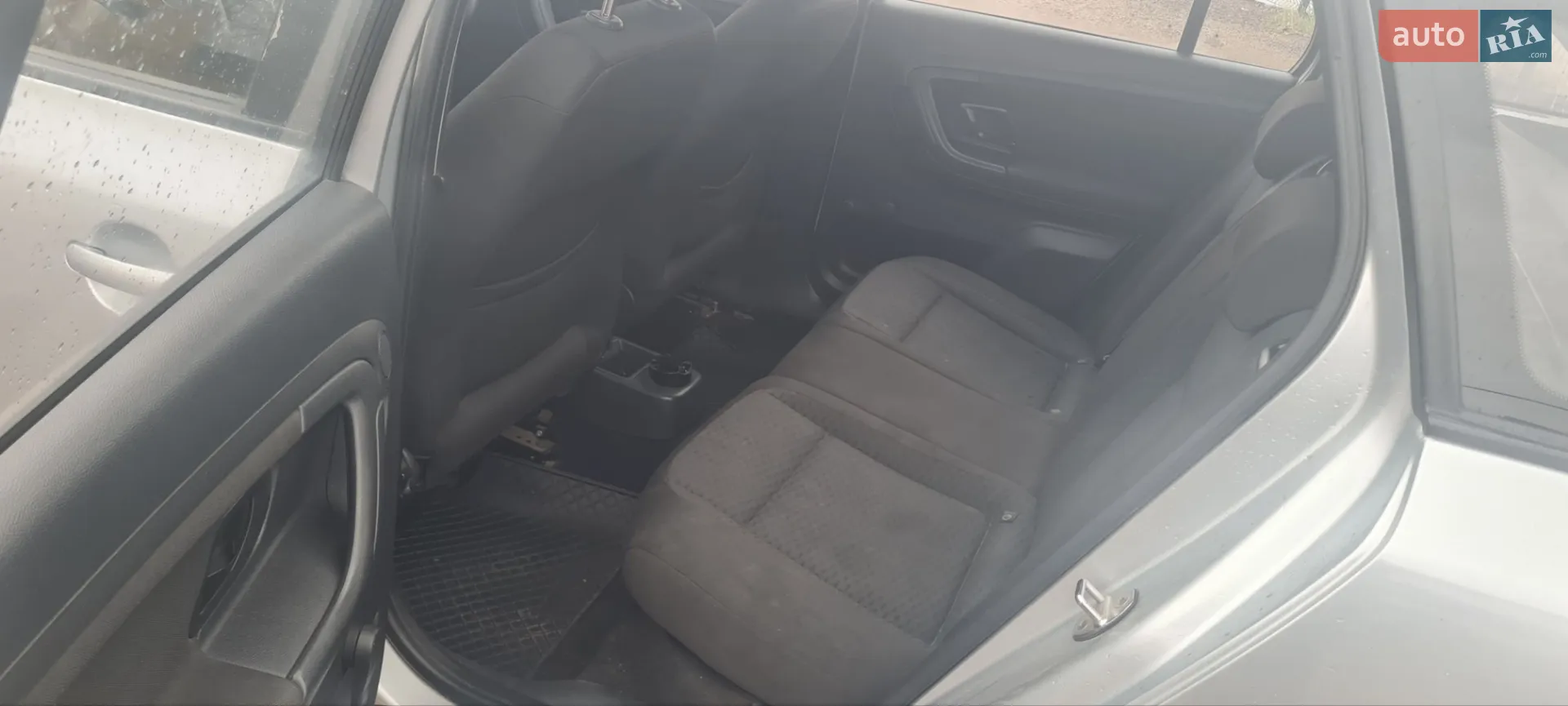 2012 Skoda Fabia - мініатюра 8