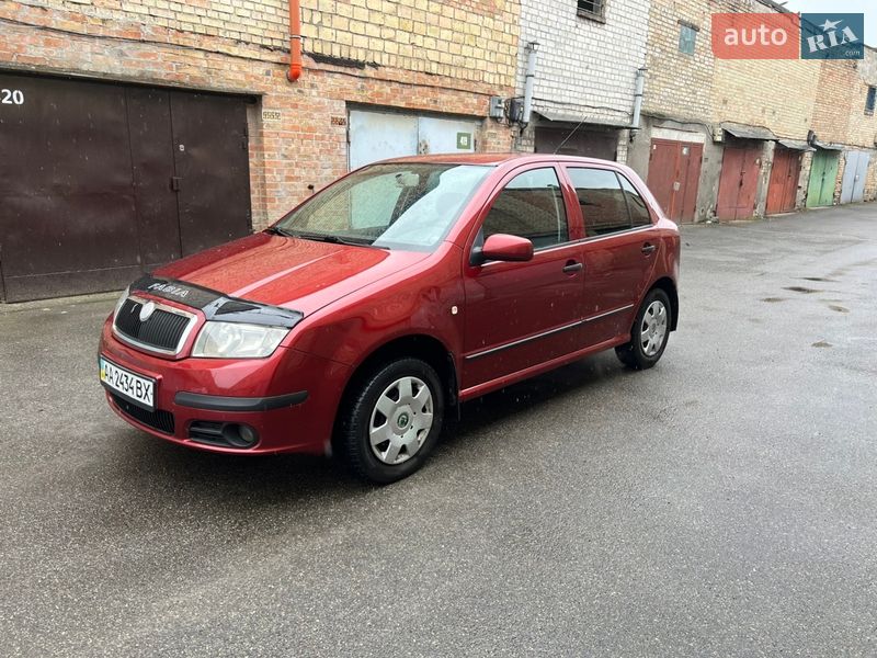 Хэтчбек Skoda Fabia 2006 в Киеве фото 2 Хэтчбек Skoda Fabia 2006 в Киеве