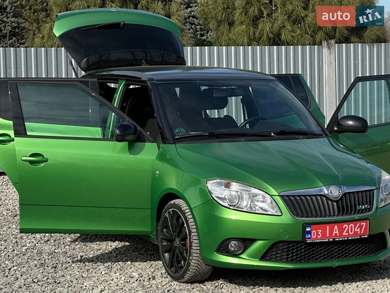 Хетчбек Skoda Fabia 2010 в Самборі