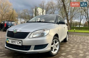 Хетчбек Skoda Fabia 2010 в Києві
