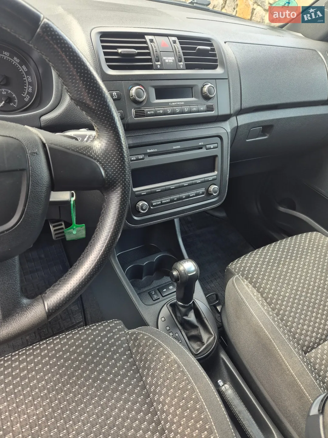2011 Skoda Fabia - мініатюра 22