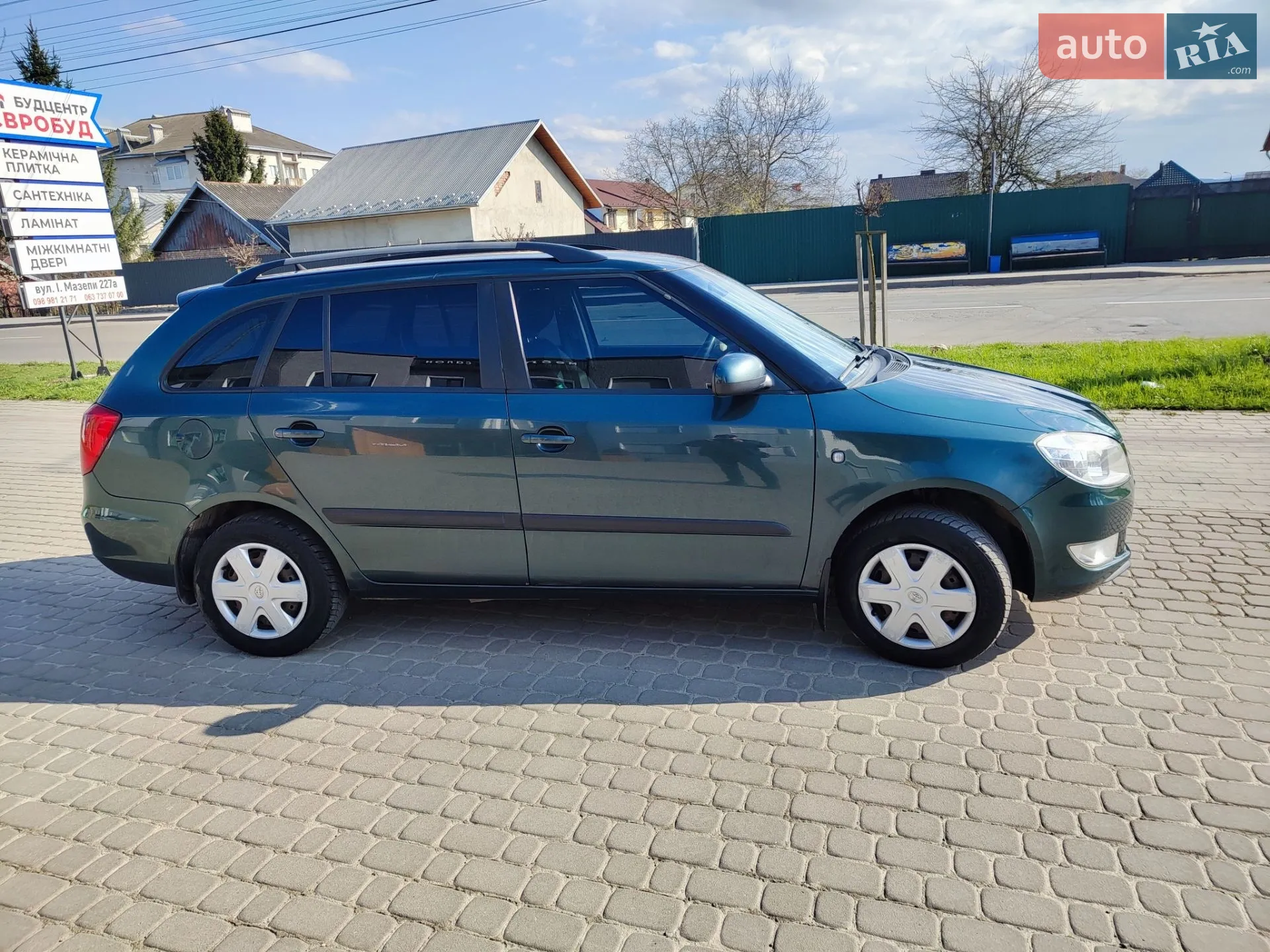 2011 Skoda Fabia - мініатюра 13