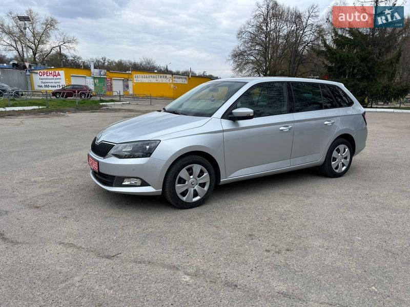 Універсал Skoda Fabia 2018 в Кропивницькому