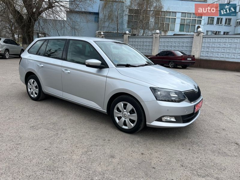 Універсал Skoda Fabia 2018 в Кропивницькому