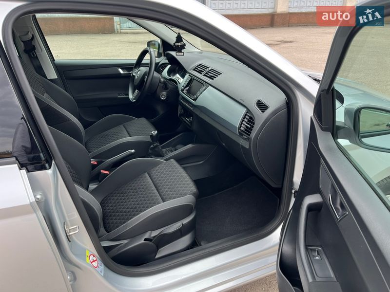 Універсал Skoda Fabia 2018 в Кропивницькому