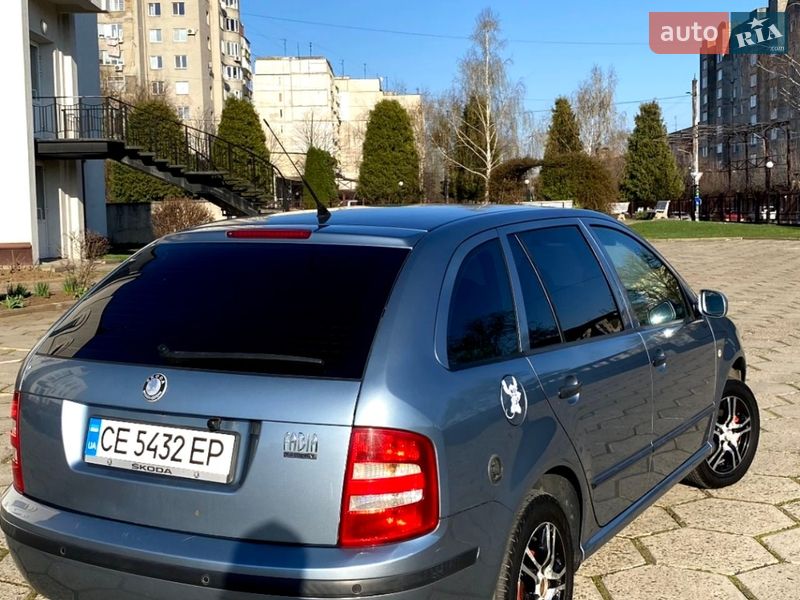 Универсал Skoda Fabia 2004 в Черновцах
