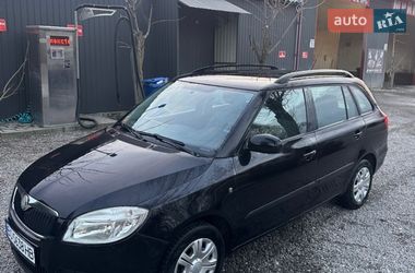 Універсал Skoda Fabia 2009 в Збаражі