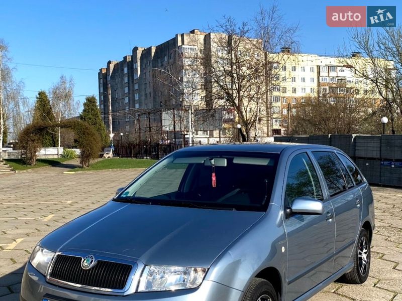 Универсал Skoda Fabia 2004 в Черновцах